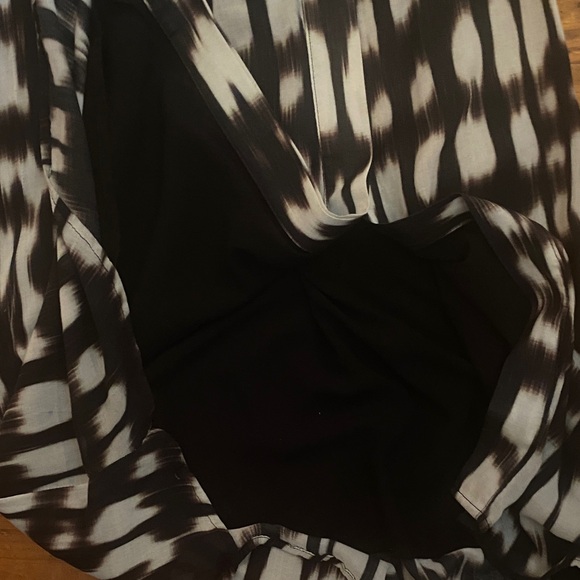 Bella Dahl Monochrome Long Sleeve Dress - Picture 4 of 7